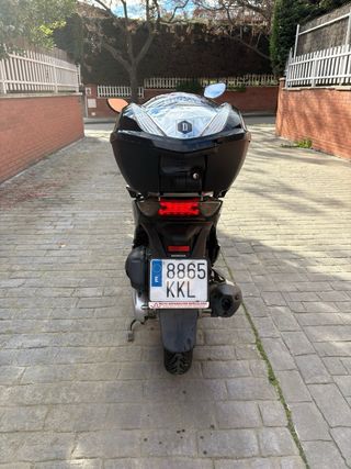 Honda SH125i 2018 - 27.000 km - ITV nueva