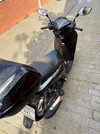 Honda SH125i 2018 - 27.000 km - ITV nueva