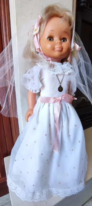 Nancy comunión antigua