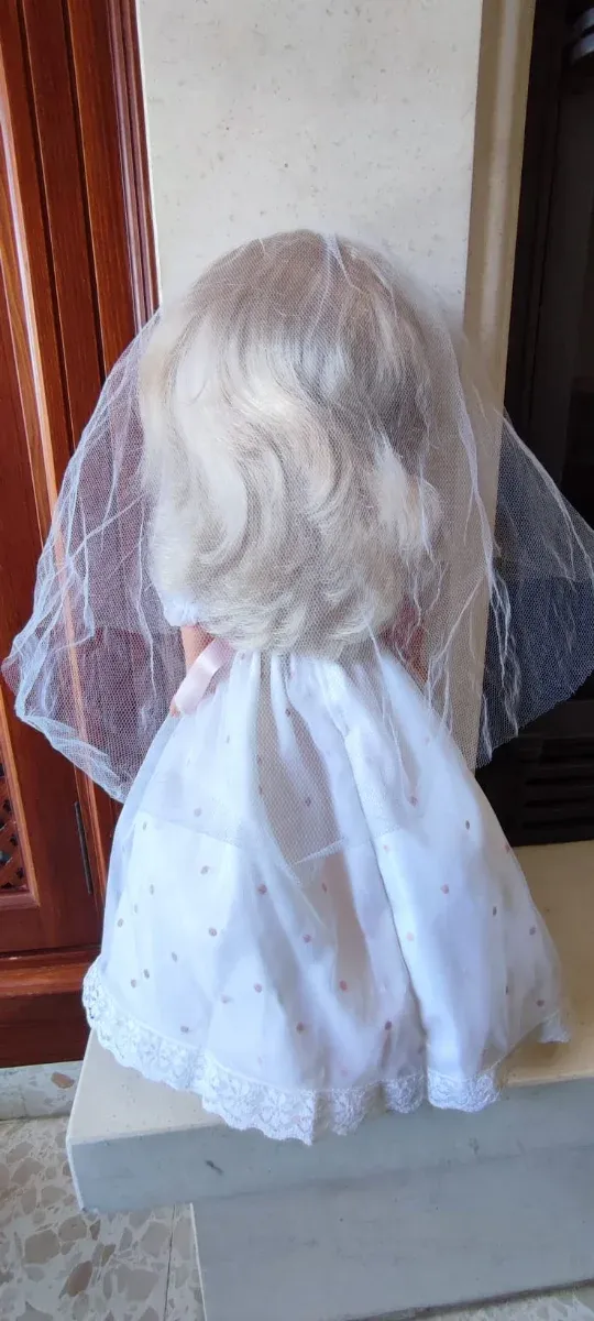 Nancy comunión antigua