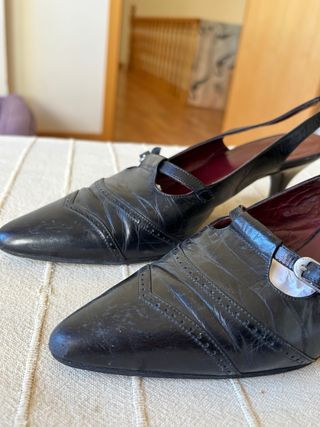 Zapatos de tacón negros