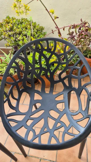 2 Sillas Diseño Nido Exterior Plástico Negro