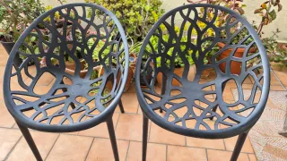 2 Sillas Diseño Nido Exterior Plástico Negro
