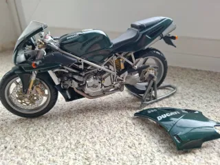 Ducati 996 Matrix Minichamps 1/12