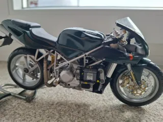 Ducati 996 Matrix Minichamps 1/12