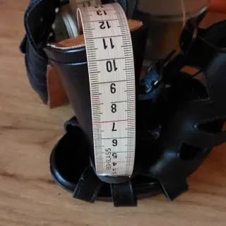 Sandalias Lodi Mujer Negras Hebillas