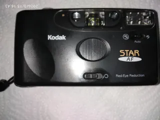 Cámara de fotos Kodak. Antigua.