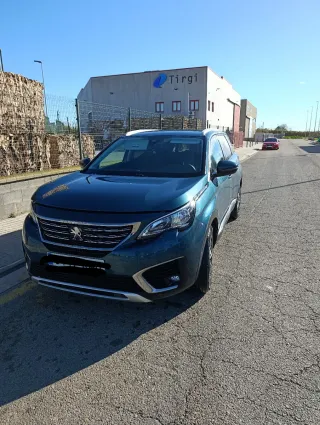 Peugeot 5008 2018 o permuto por furgoneta
