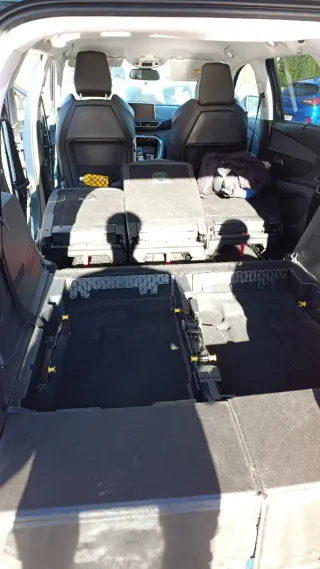 Peugeot 5008 2018 o permuto por furgoneta