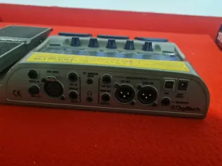 Pedaliera DigiTech RPx400
