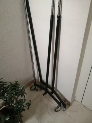 Burra para ropa metálica