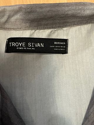 Camisa Bershka Talla M Estrellas TROYE