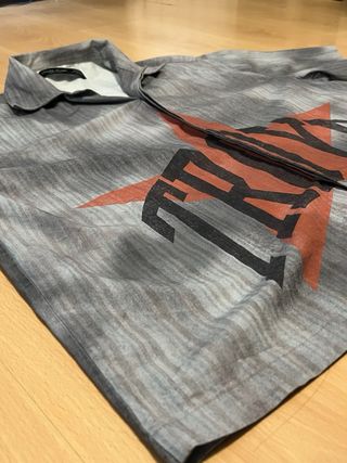 Camisa Bershka Talla M Estrellas TROYE