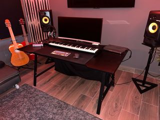 Escritorio gaming negro