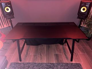 Escritorio gaming negro