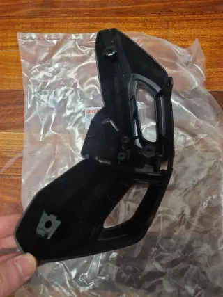 Cubierta Faro Delantero Yamaha MT-125