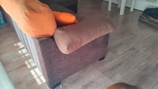 Sofá Chaiselongue tela marrón y naranja
