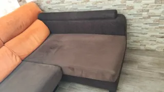 Sofá Chaiselongue tela marrón y naranja