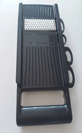 Mandolina Ibili con accesorios