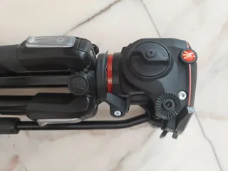 Trípode Manfrotto 130X