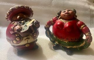 Pareja Mariachis Bailando/Cantando.Homenaje mexico