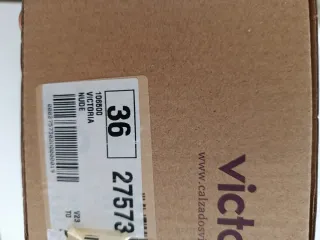 Zapatillas Victoria rosas talla 36