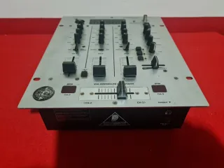 Behringer DX626 Pro Mixer