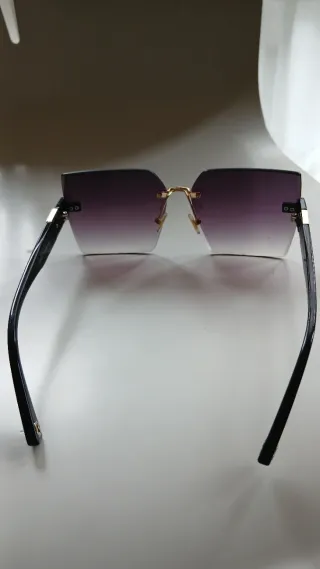 Gafas de sol Louis Vuitton no son Originales de la