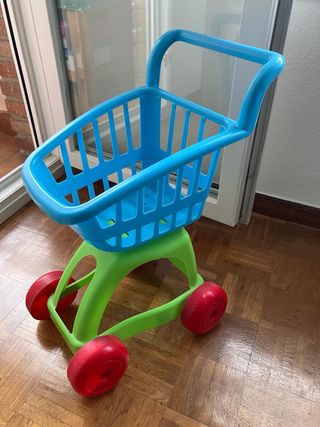 Carrito de la compra de juguete azul y verde
