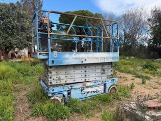 Tijera elevadora eléctrica Genie