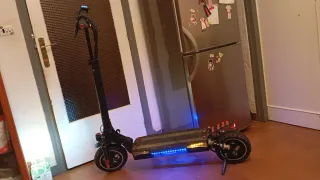 Patinete Eléctrico con Luces LED