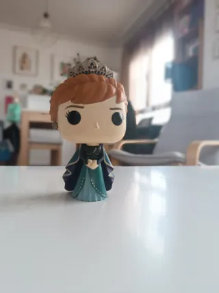 Funko Pop Ana Frozen II con Tiara