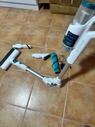 Aspiradora de bateria Cecotec RockStar 200 Vital