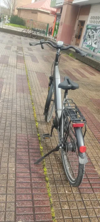 Bicicleta Eléctrica Gris Talla L