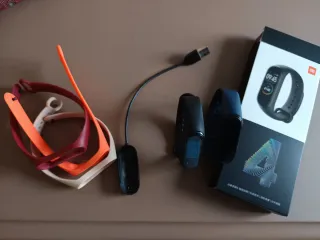 Xiaomi Mi Band 4 Negra y Azul