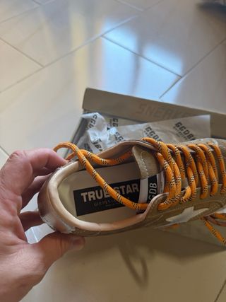 Zapatillas Golden Goose Marrones y Doradas