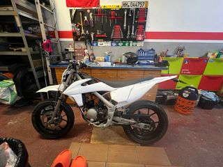 Rieju Tango 50 Plasticos KTM