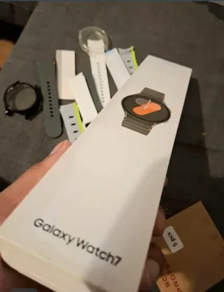 Samsung Galaxy Watch 7 Beige/Blanco