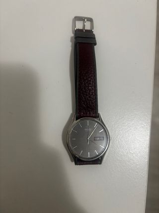Reloj Seiko Quartz Marrón/Gris
