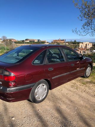 Renault Laguna. Sólo 140.000 Km!!!!
