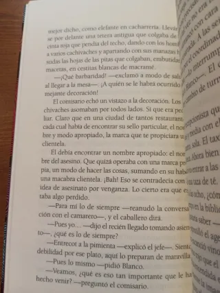 Asesinato en la Biblioteca Nacional (Alandar) (...