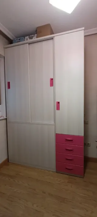 Habitación infantil litera niña