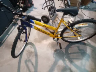 Bicicleta Montaña HADOR Amarilla