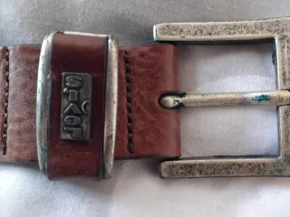 Cinturón Levi's y Lois Marrón Cuero Hebilla Metáli