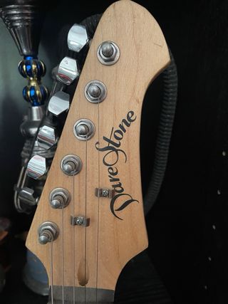 Chitarra Elettrica Darestone Bianca