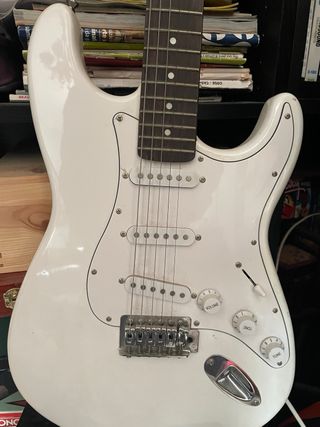 Chitarra Elettrica Darestone Bianca