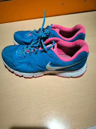 Zapatillas Nike Azul y Rosa
