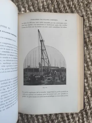 Libro antiguo (1909)