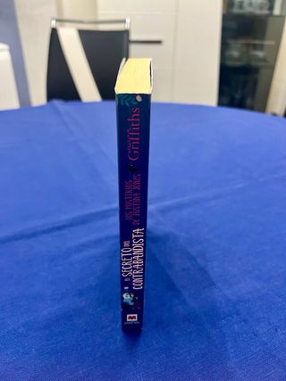 Los misterios de Justina Jones 2: El secreto de...
