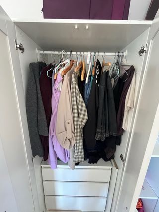 Armario Brimnes Ikea 3 puertas + comoda malm